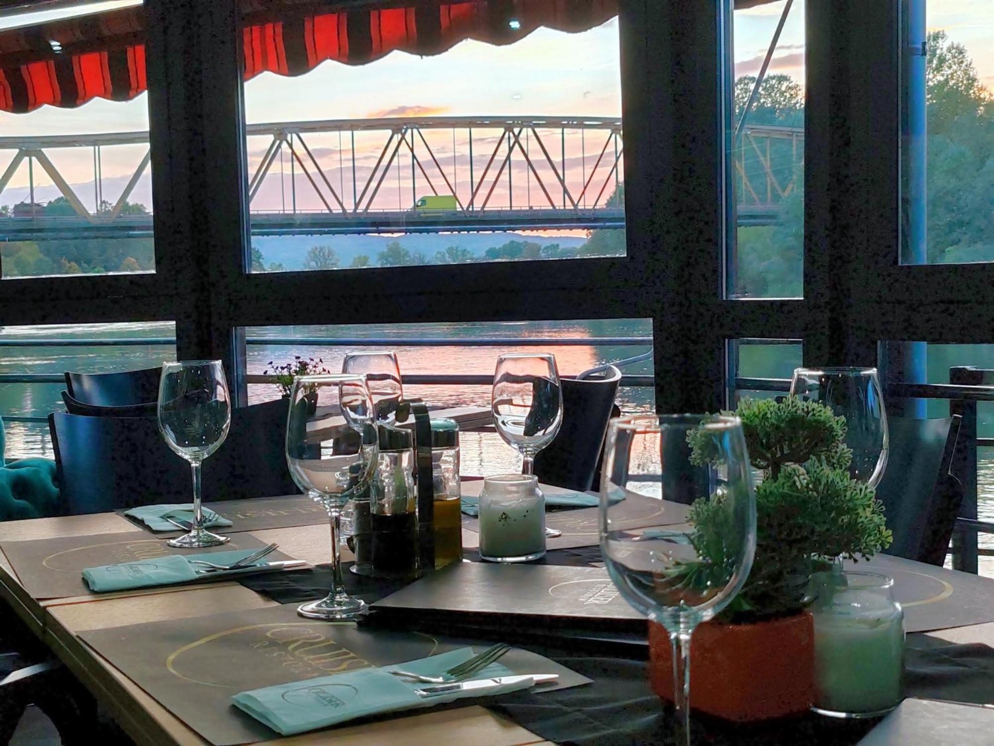 Cruiser Restoran Ćuprija Esterno foto